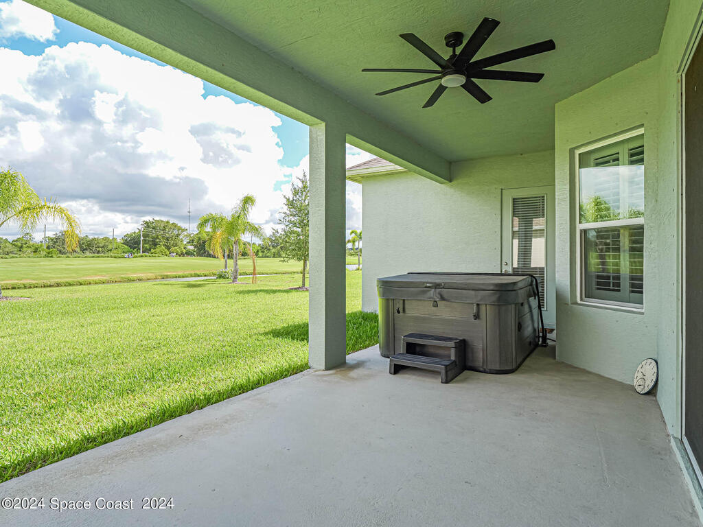 7129 E East Village Square, Vero Beach, FL 32966