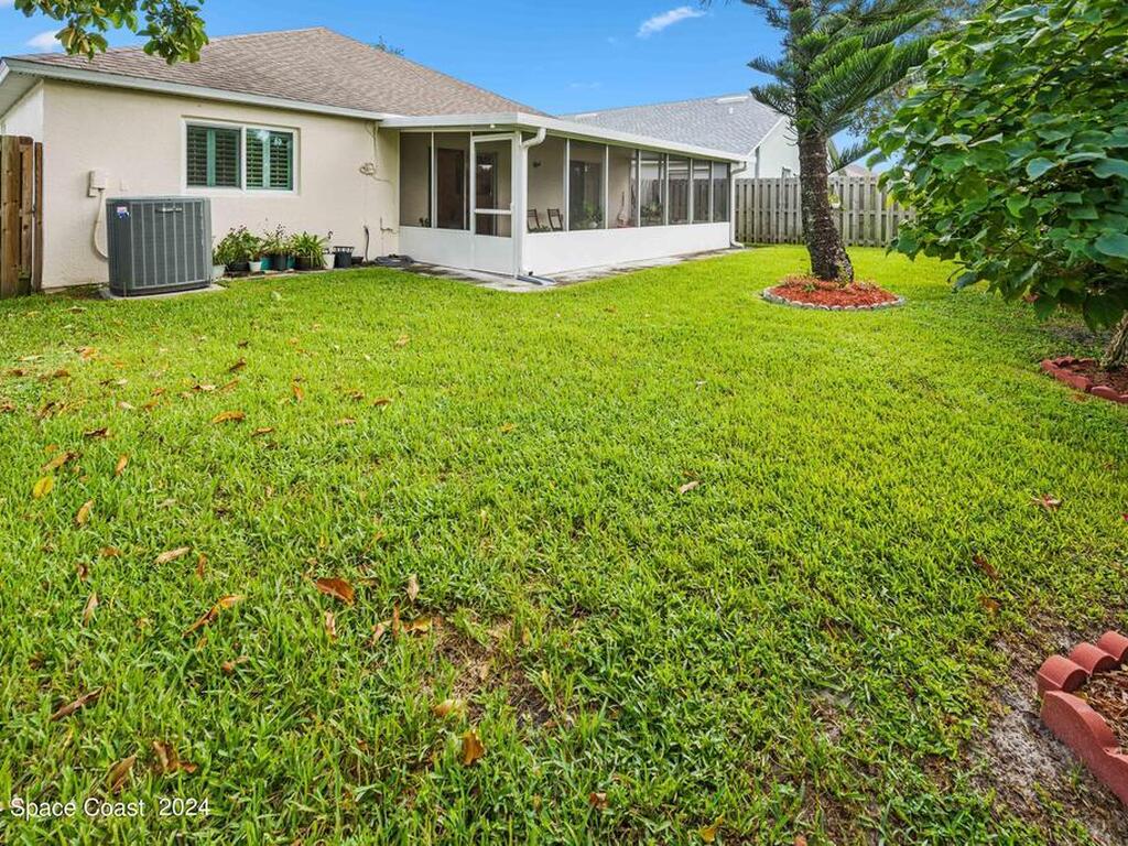 2568 Ventura Circle, Melbourne, FL 32904