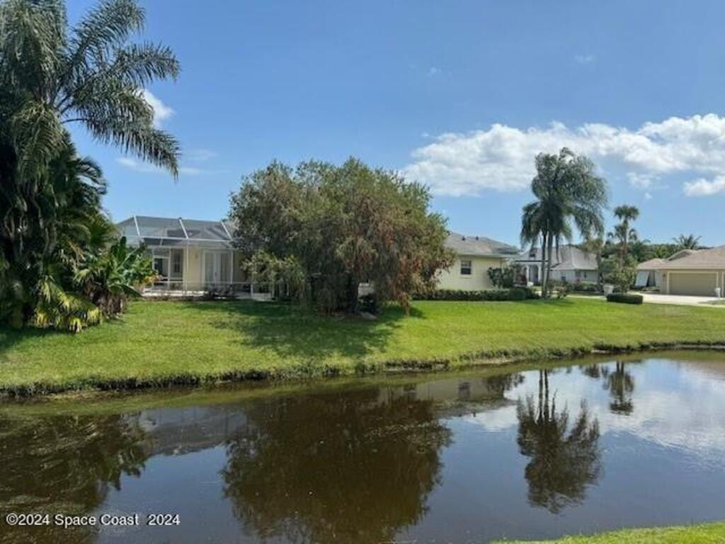 6490 36th Place, Vero Beach, FL 32966