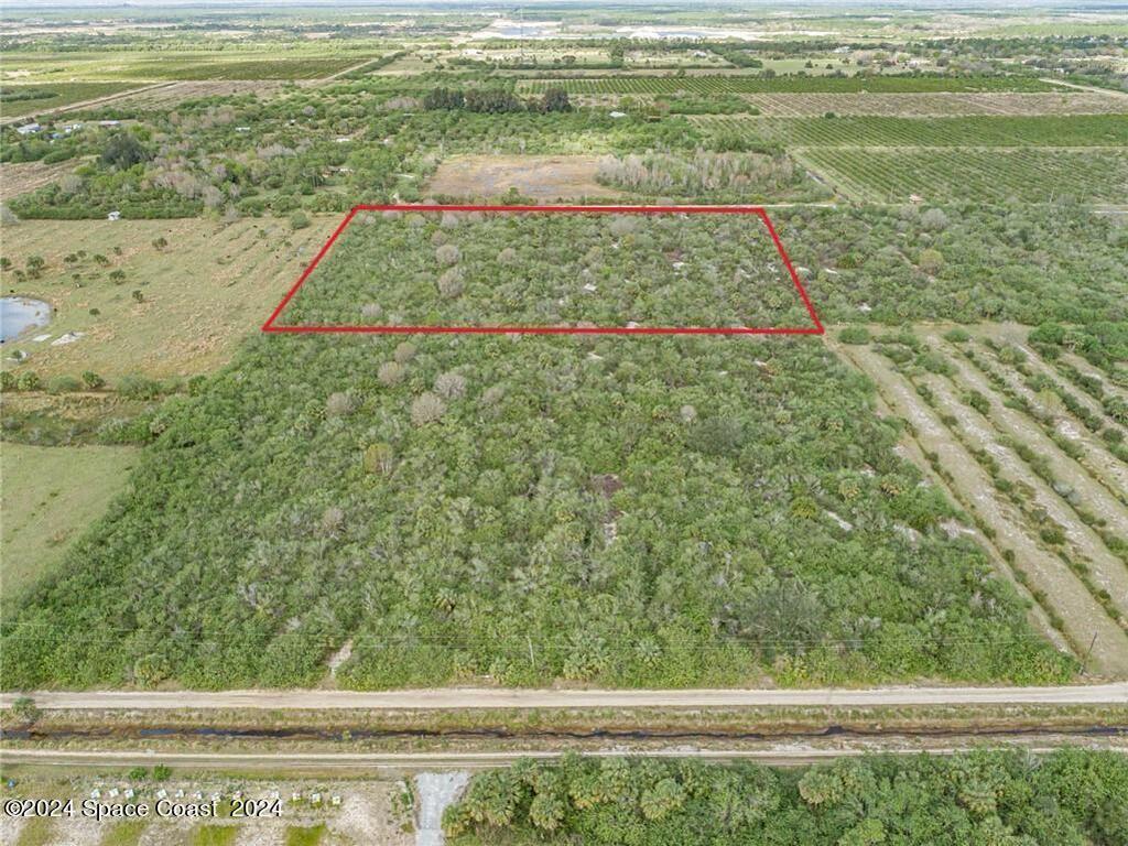 14455 117th Street, Fellsmere, FL 32948