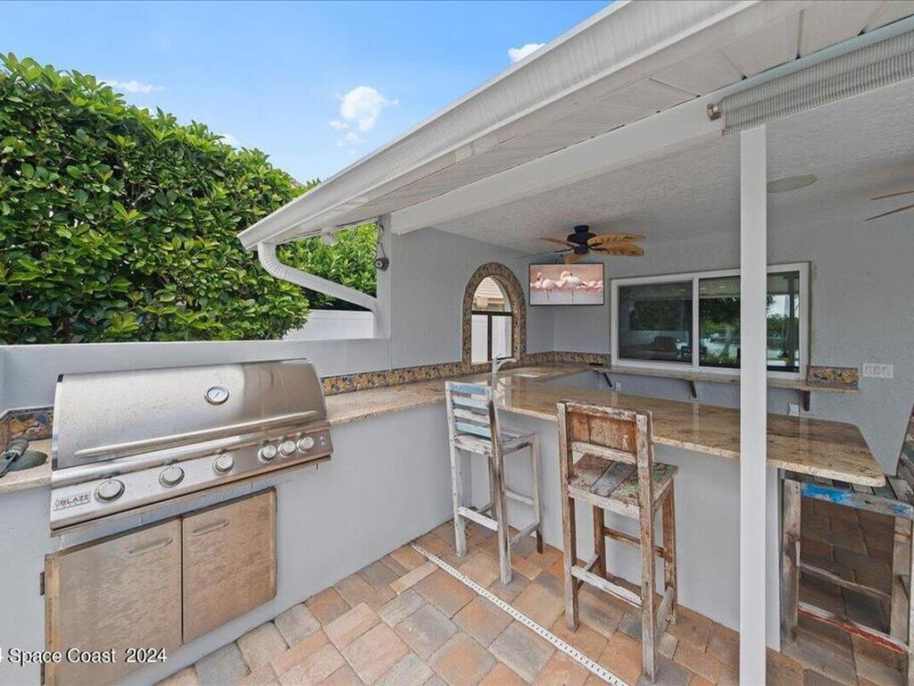 689 S Hedgecock Square, Satellite Beach, FL 32937