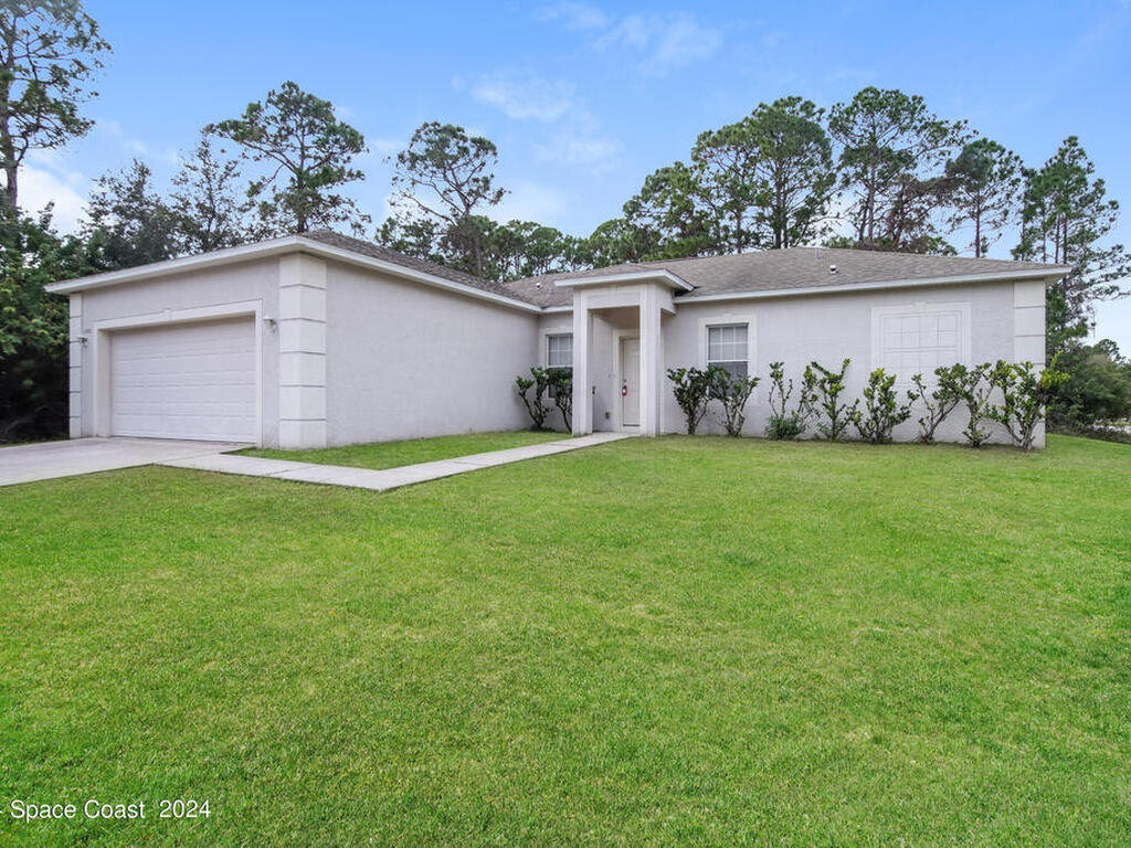 400 Saragassa Avenue, Palm Bay, FL 32908