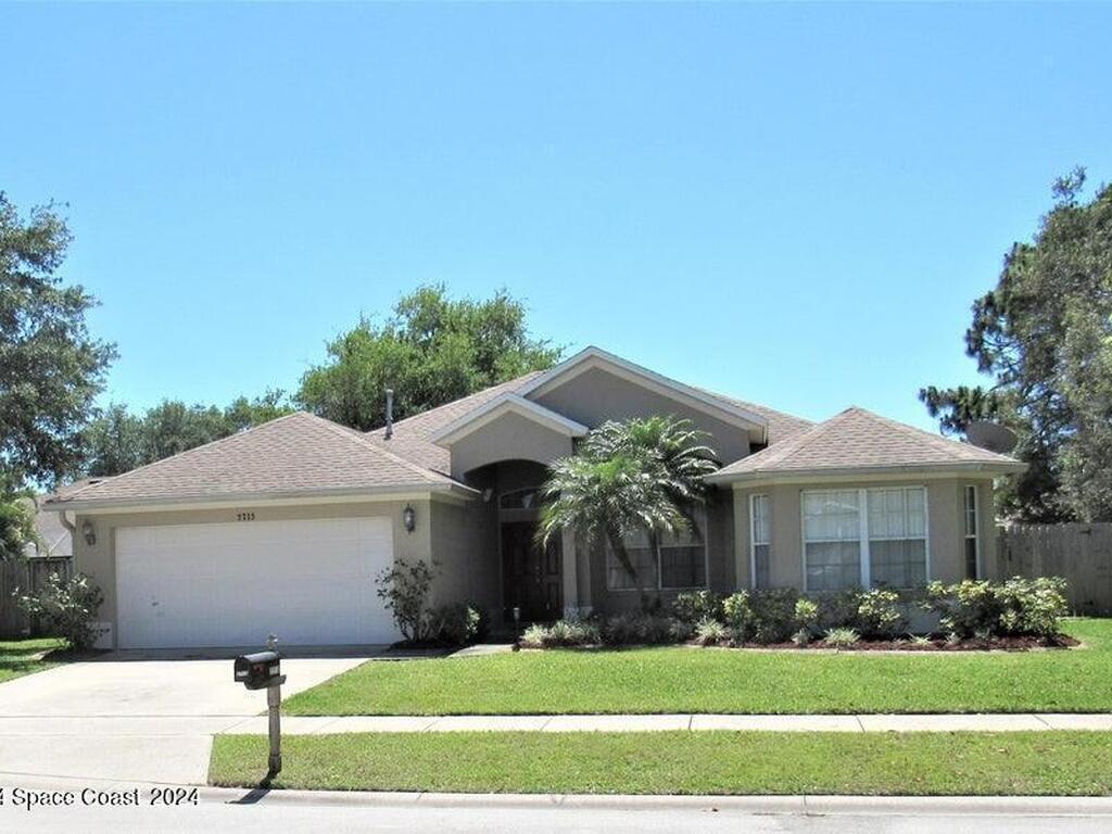 2713 Summer Lake Court, Melbourne, FL 32940