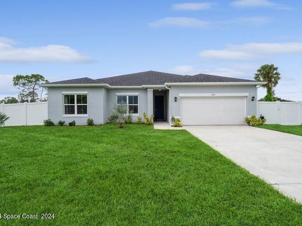 900 Coquina Street, Palm Bay, FL 32909