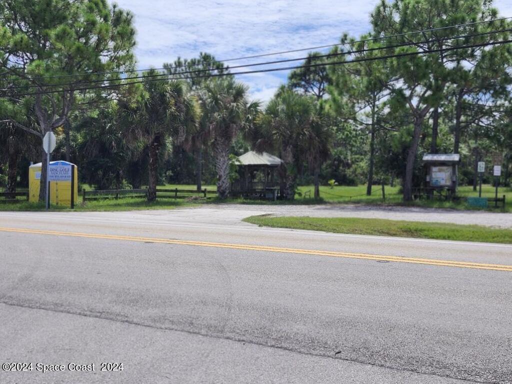 1382 Knave Lane, Malabar, FL 32950