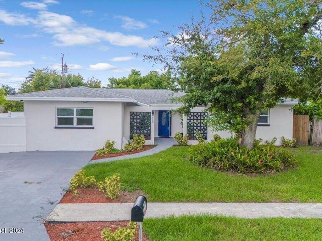 800 2nd Street, Merritt Island, FL 32953