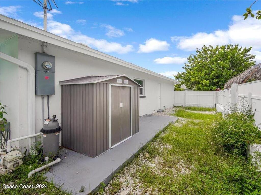 800 2nd Street, Merritt Island, FL 32953