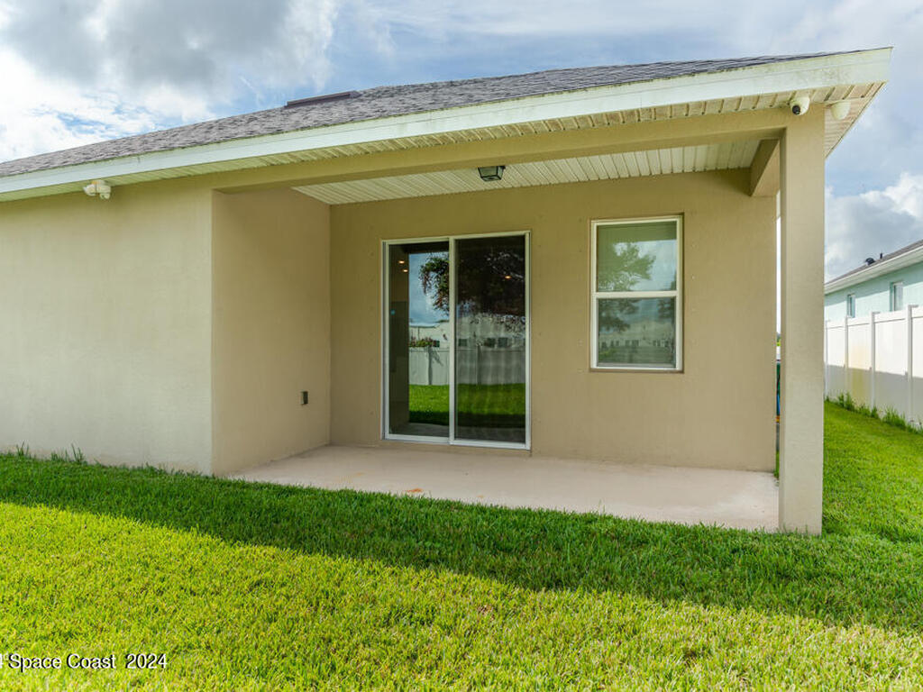 1662 Orsi Place, West Melbourne, FL 32904