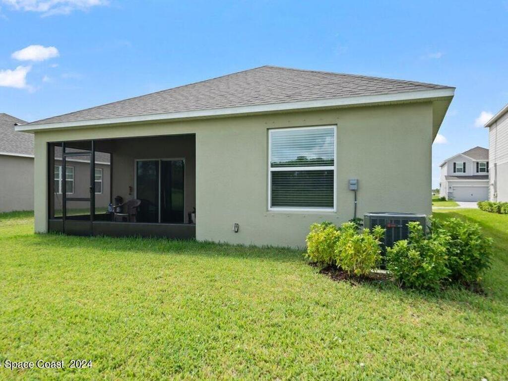 1007 Grantham Lane, Palm Bay, FL 32909