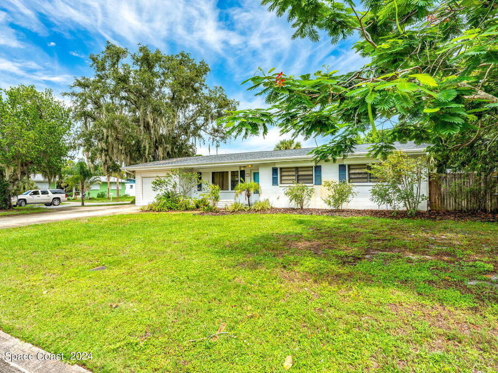 20 Vida Way, Melbourne, FL 32901