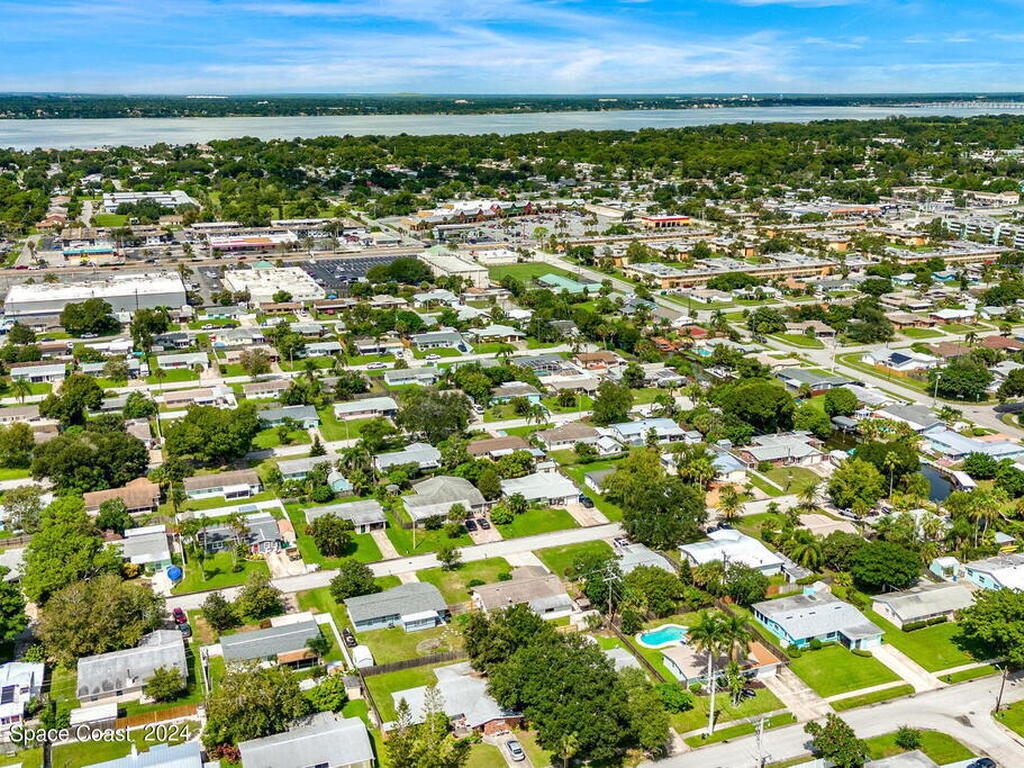 318 3rd Street, Merritt Island, FL 32953