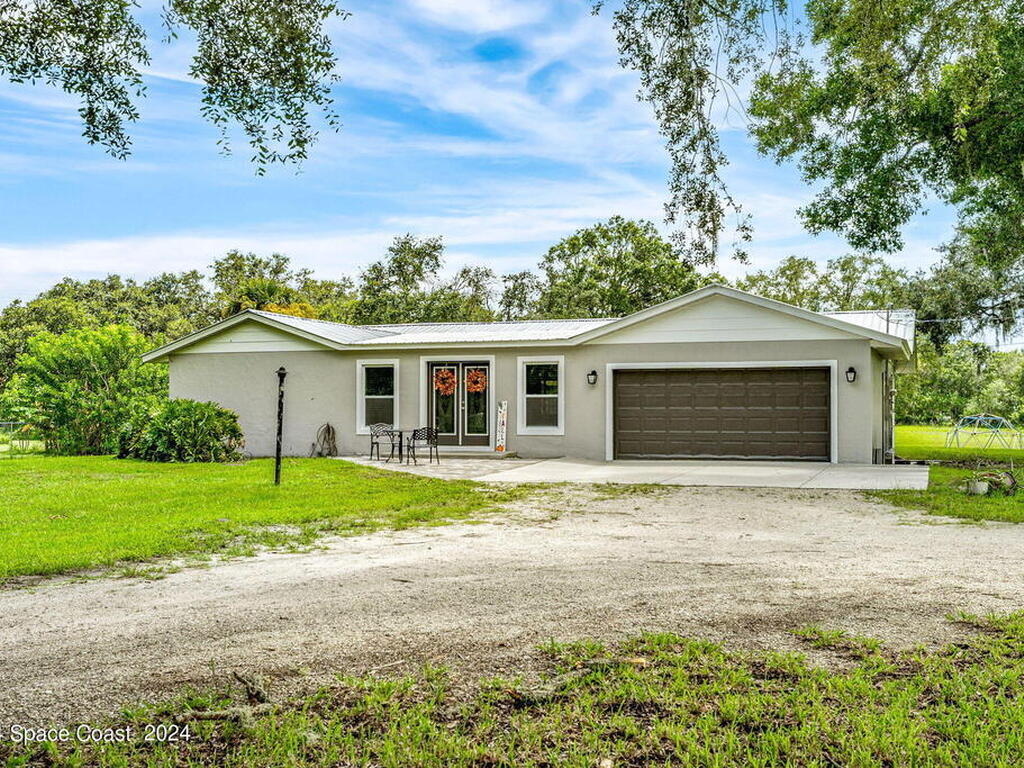 2455 Lake Drive, Cocoa, FL 32926