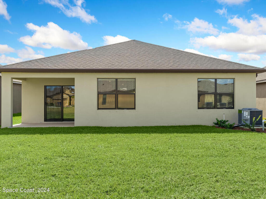 3929 Foggy Mist Road, Palm Bay, FL 32909