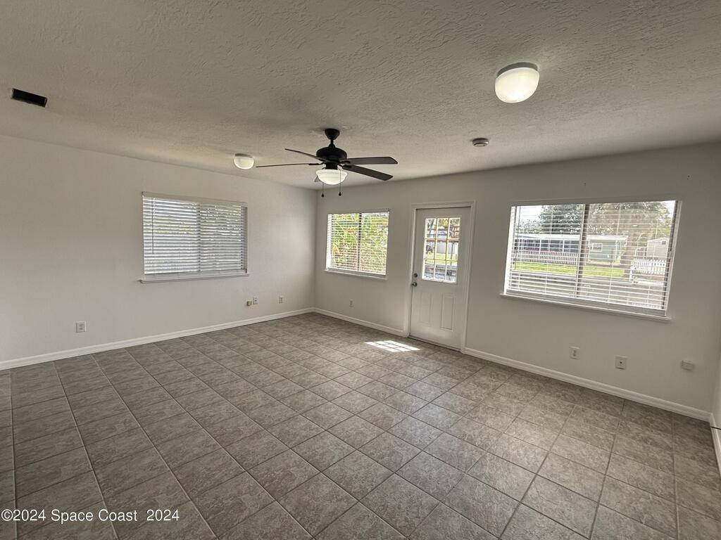 255 Richland Avenue, Merritt Island, FL 32953