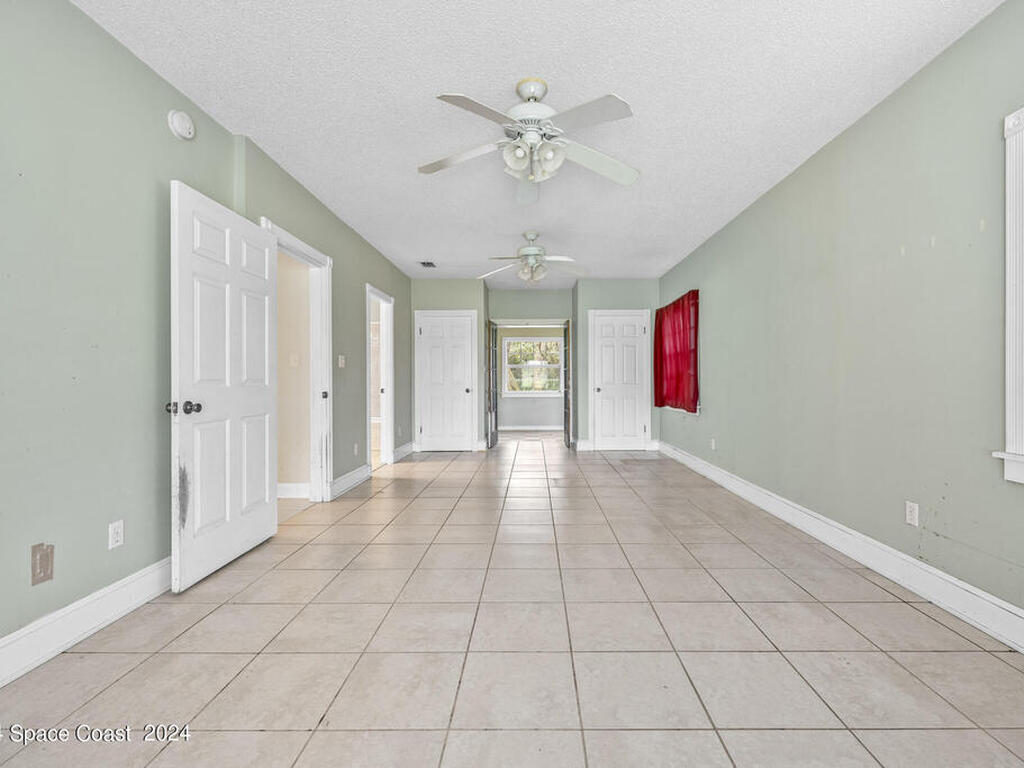 3140 Davis Rd, Mims, FL 32754