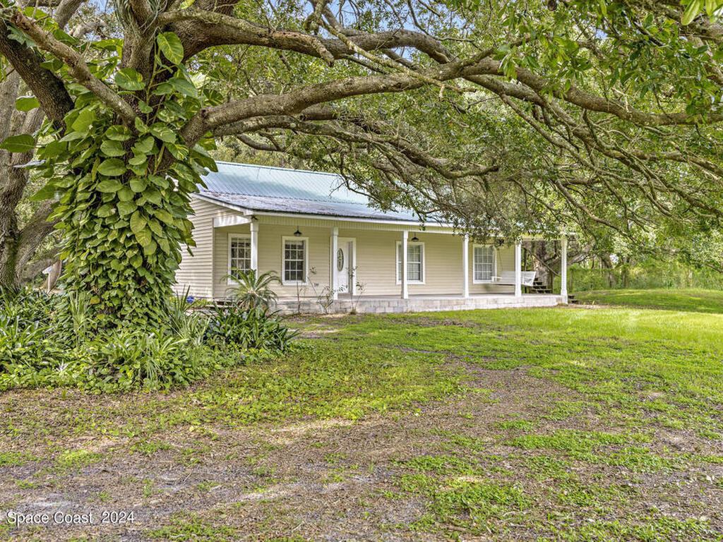 3140 Davis Rd, Mims, FL 32754