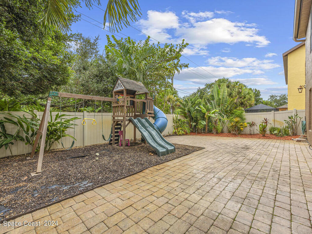 2822 Glenridge Circle, Merritt Island, FL 32953