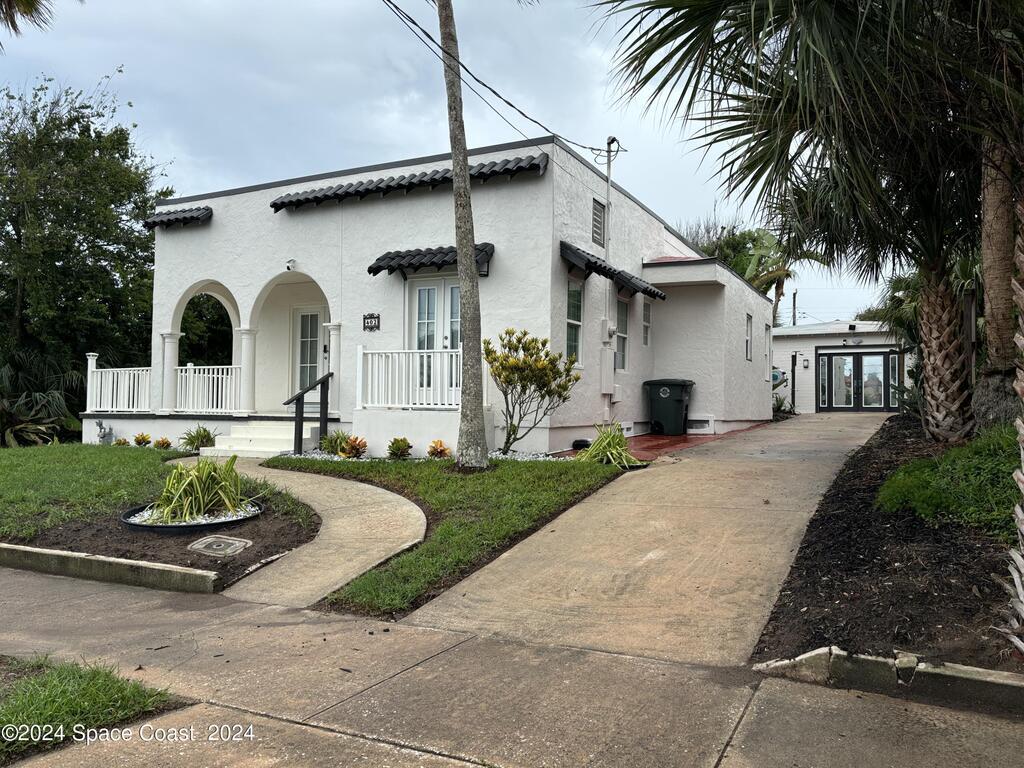 402 Hillside Avenue, Daytona Beach, FL 32118