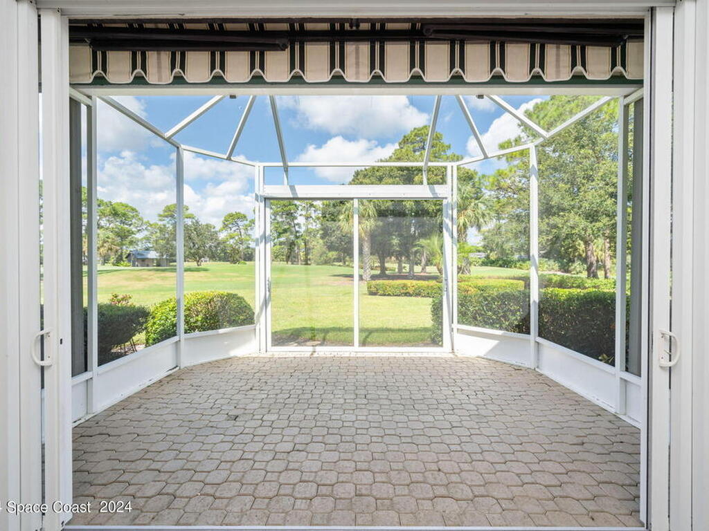 1000 Wood Haven Lane, Vero Beach, FL 32962