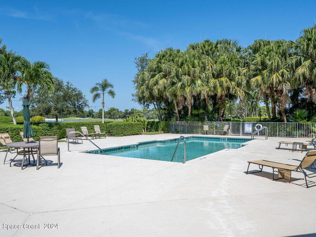 1000 Wood Haven Lane, Vero Beach, FL 32962