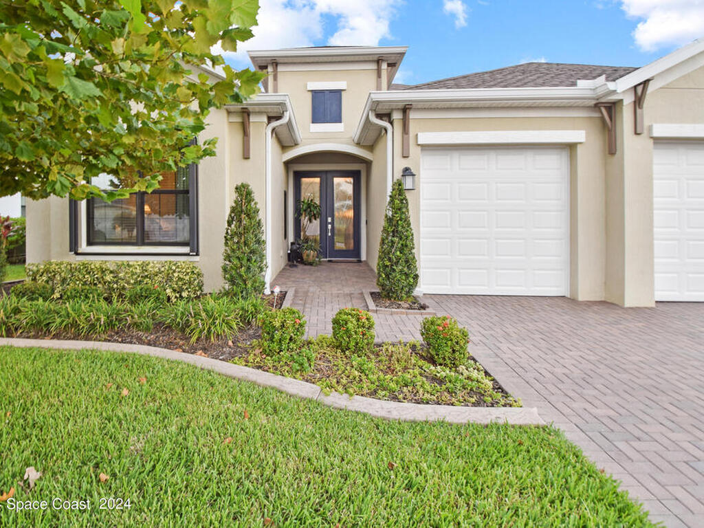 2261 Caravan Place, Melbourne, FL 32940