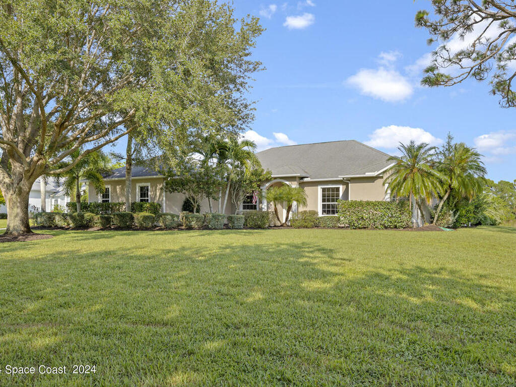 5275 Wildwood Avenue, Merritt Island, FL 32953