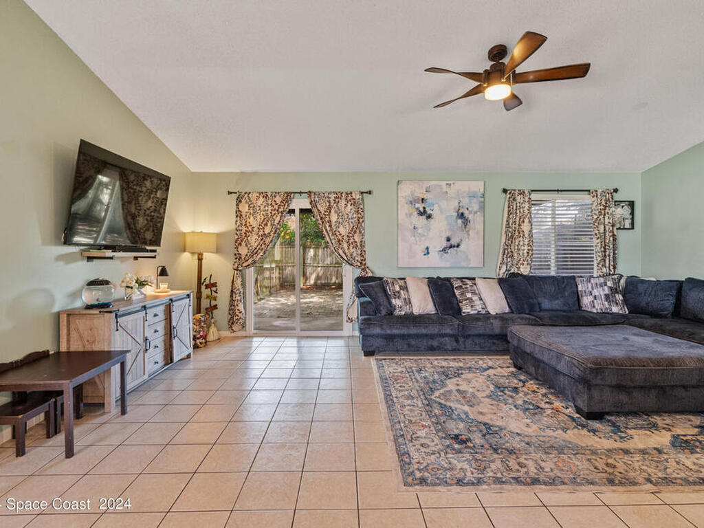 850 Pine View Avenue, Rockledge, FL 32955