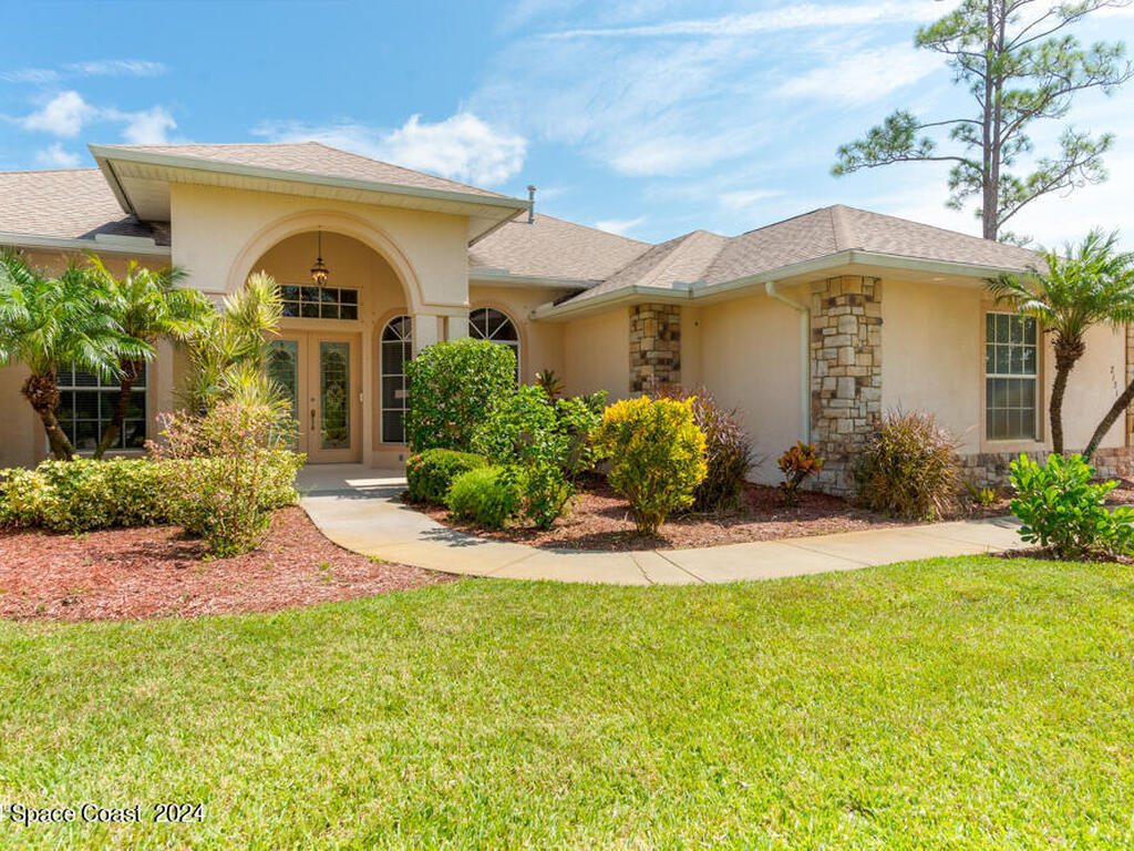 2131 Windbrook Drive, Palm Bay, FL 32909