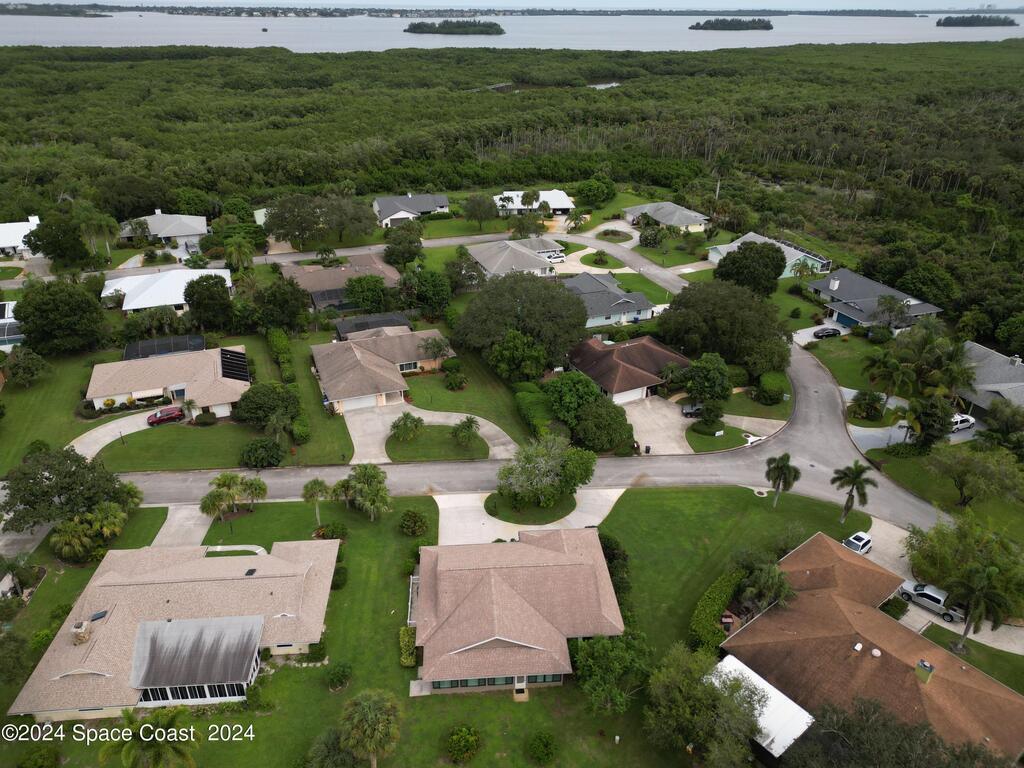 585 W Forest Trail, Vero Beach, FL 32962