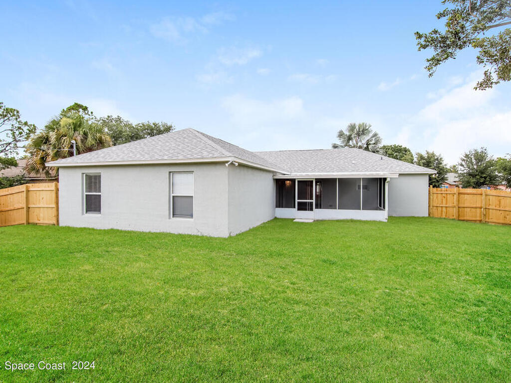 1792 Parrsboro Street, Palm Bay, FL 32907