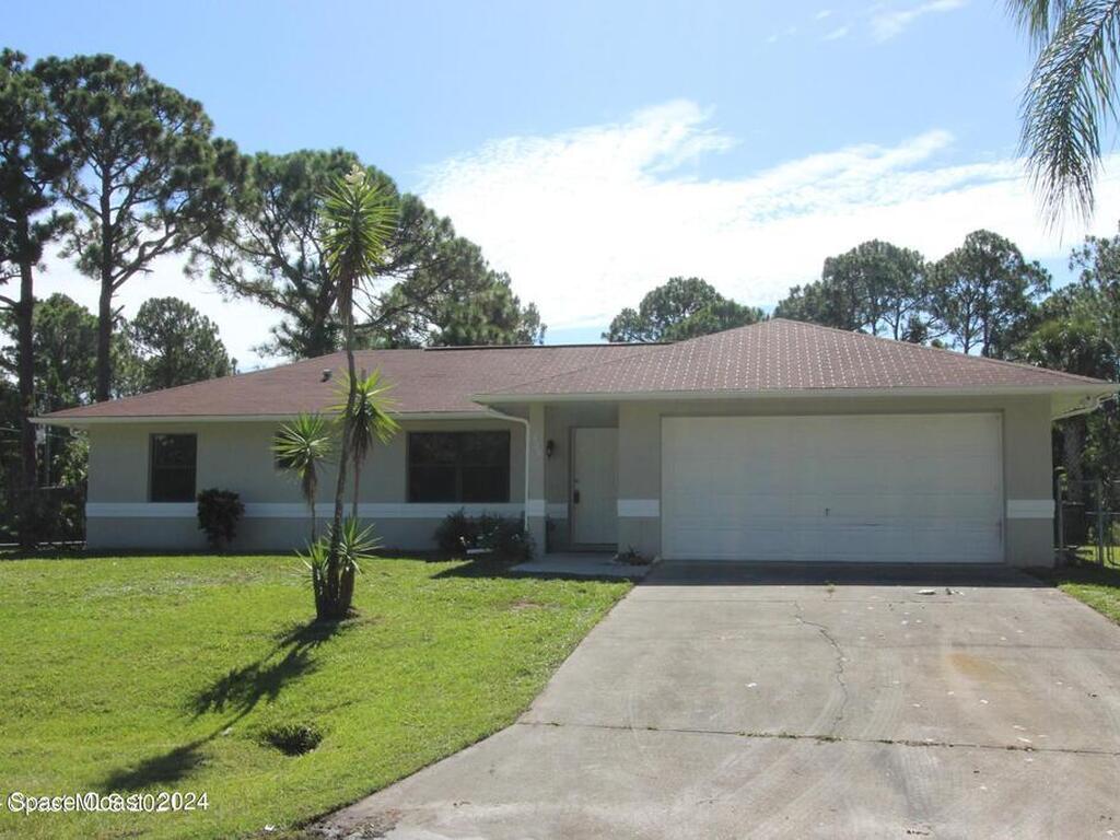 725 Dalhart Avenue, Palm Bay, FL 32908