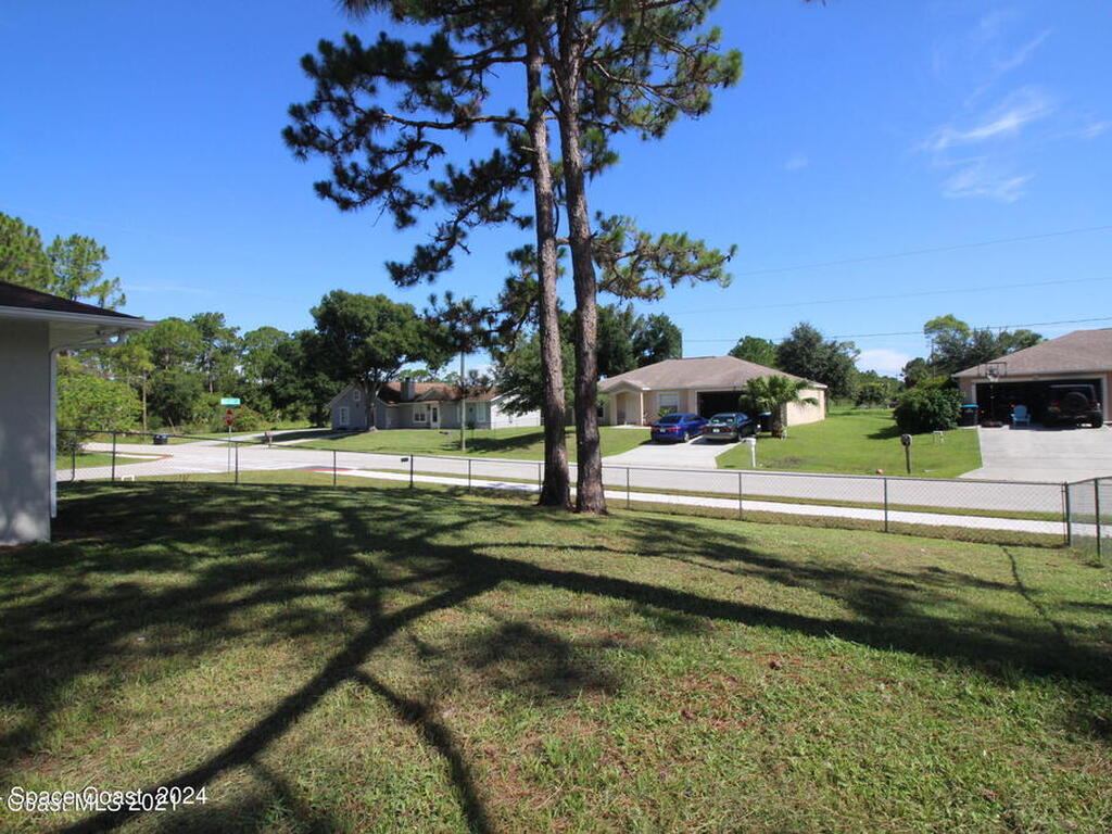 725 Dalhart Avenue, Palm Bay, FL 32908