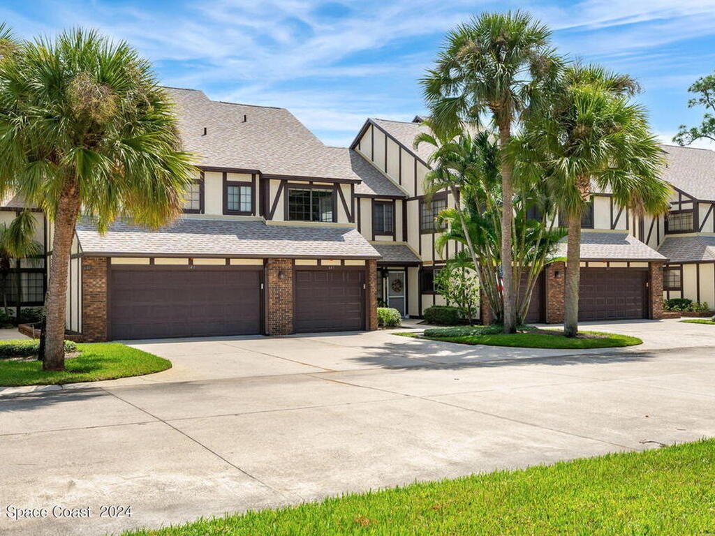 641 Greenwood Manor Circle, West Melbourne, FL 32904