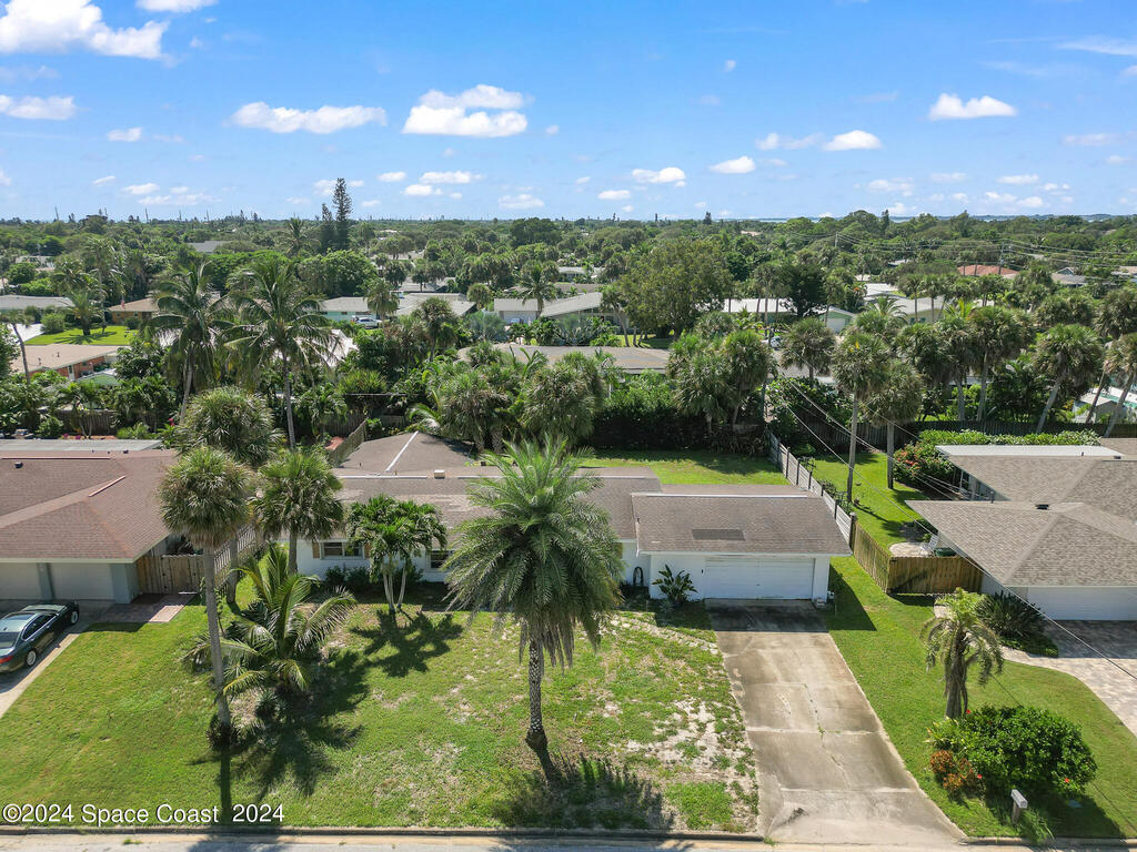 317 9th Terrace, Indialantic, FL 32903