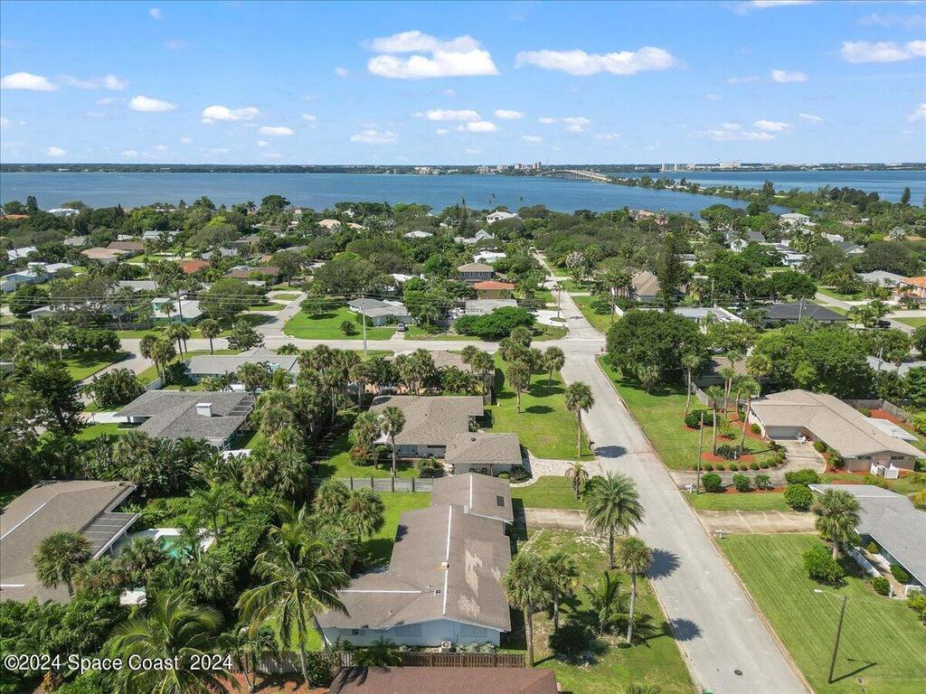 317 9th Terrace, Indialantic, FL 32903