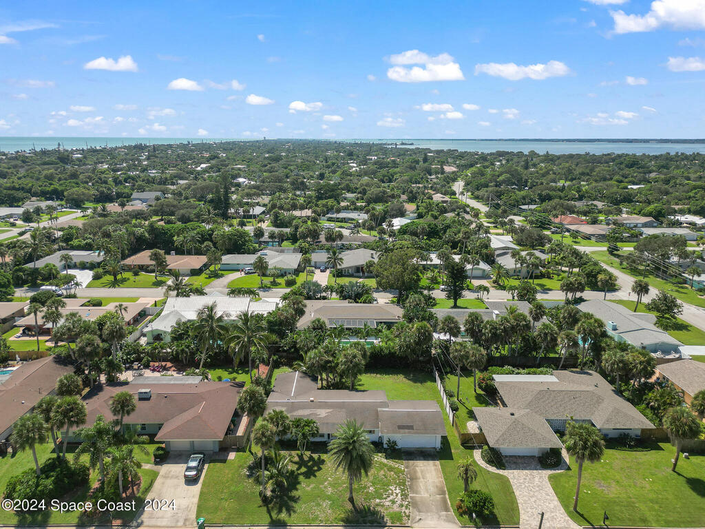 317 9th Terrace, Indialantic, FL 32903