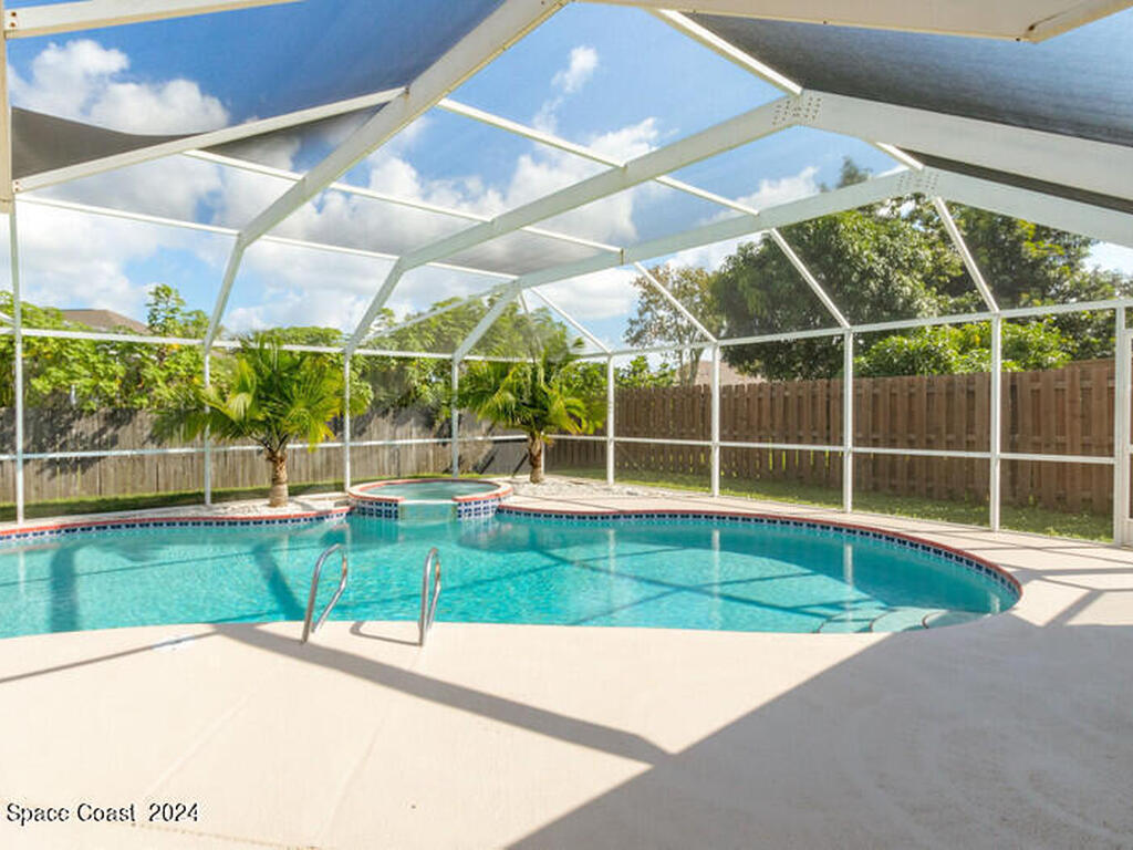 1336 Richwood Circle, Rockledge, FL 32955