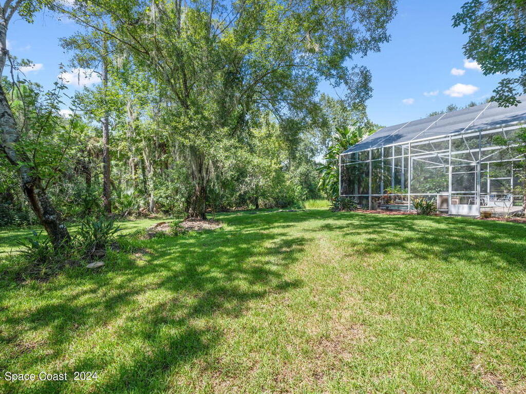 5590 Bob White Trail, Mims, FL 32754