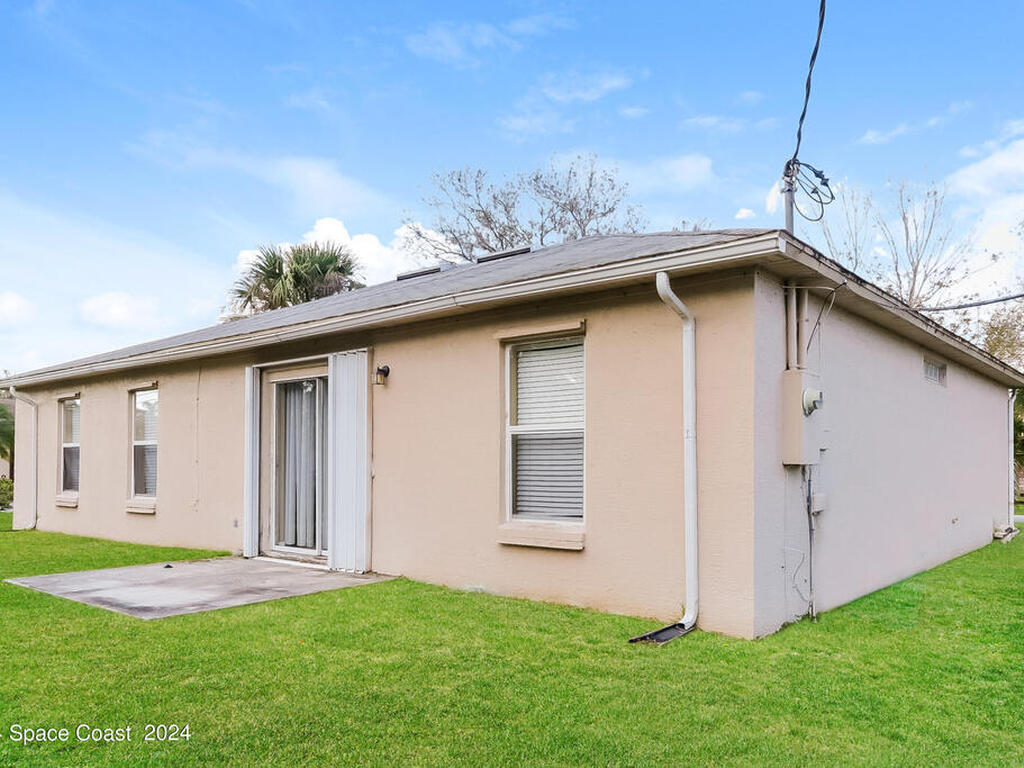 6903 Fort Walton Avenue, Ft. Pierce, FL 34951