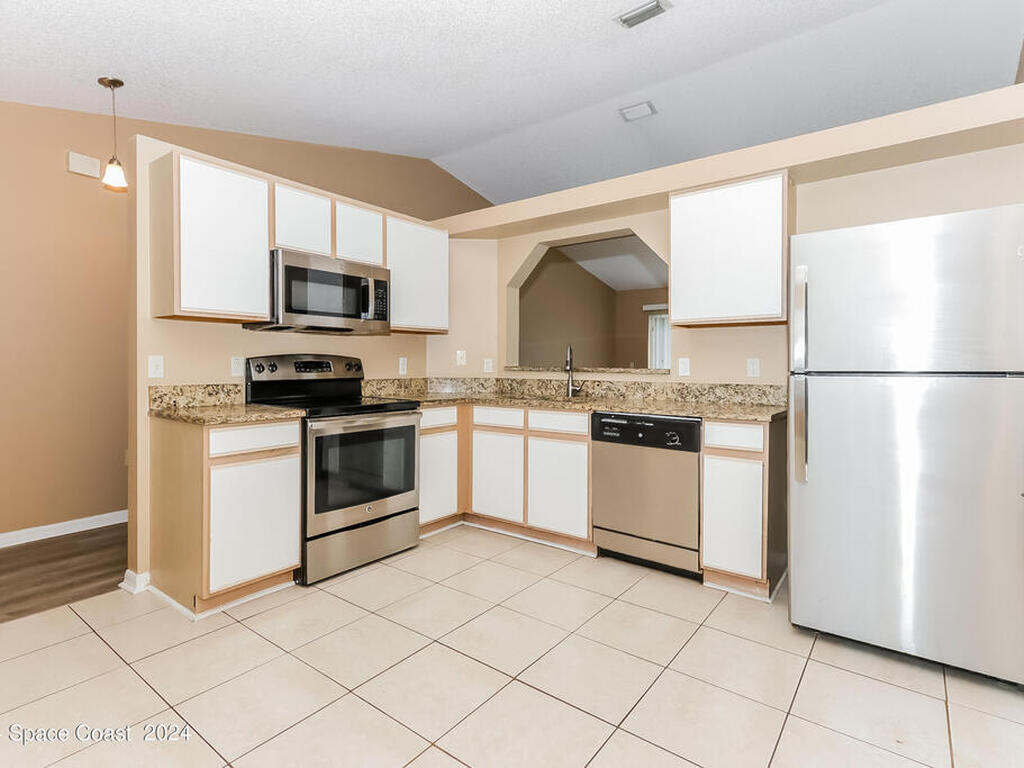 6903 Fort Walton Avenue, Ft. Pierce, FL 34951