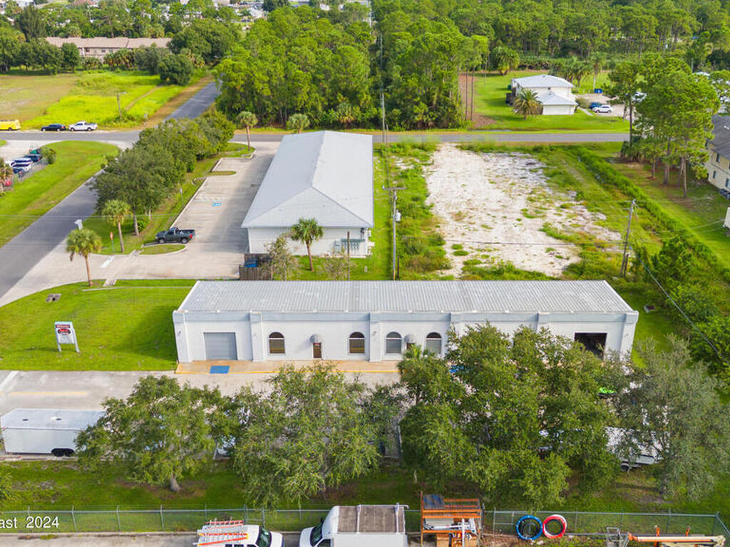 261 Thor Avenue, Palm Bay, FL 32909