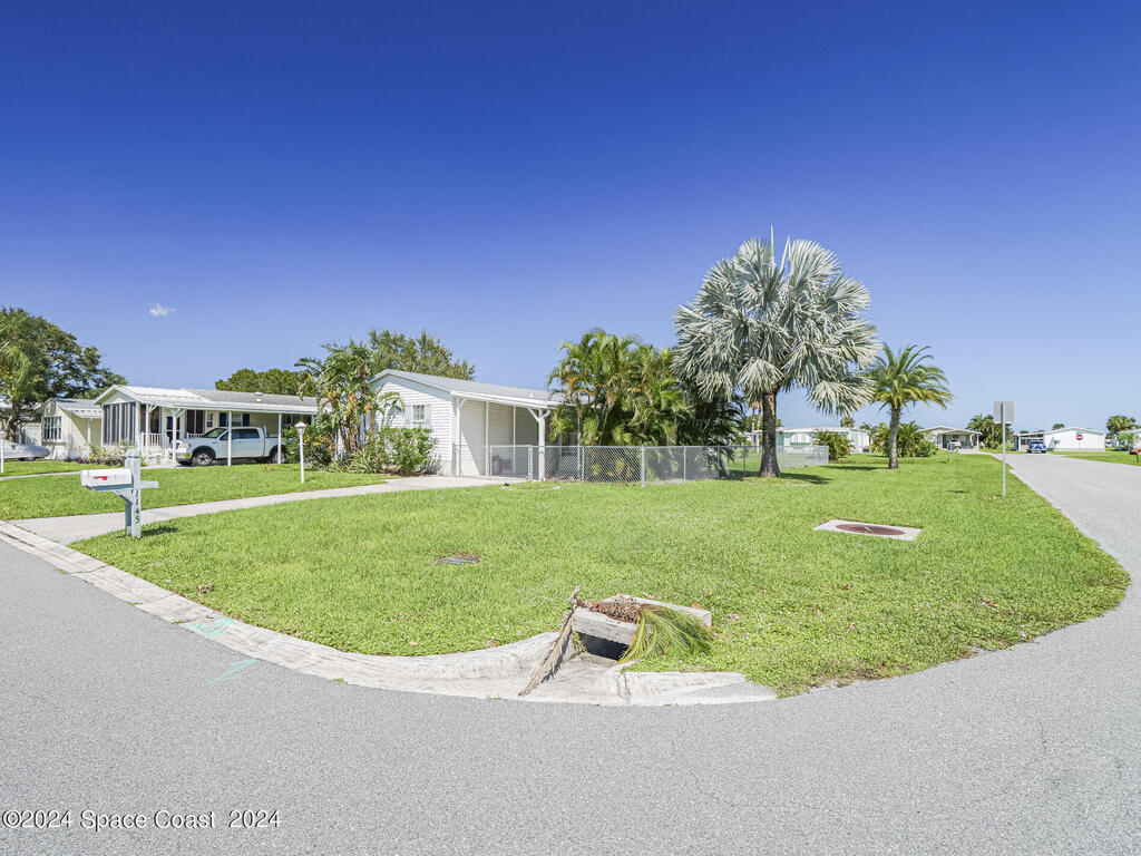 1145 Wren Circle, Barefoot Bay, FL 32976