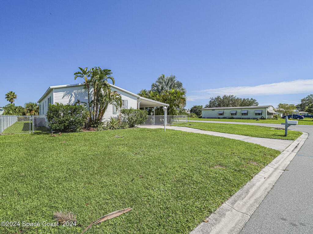 1145 Wren Circle, Barefoot Bay, FL 32976