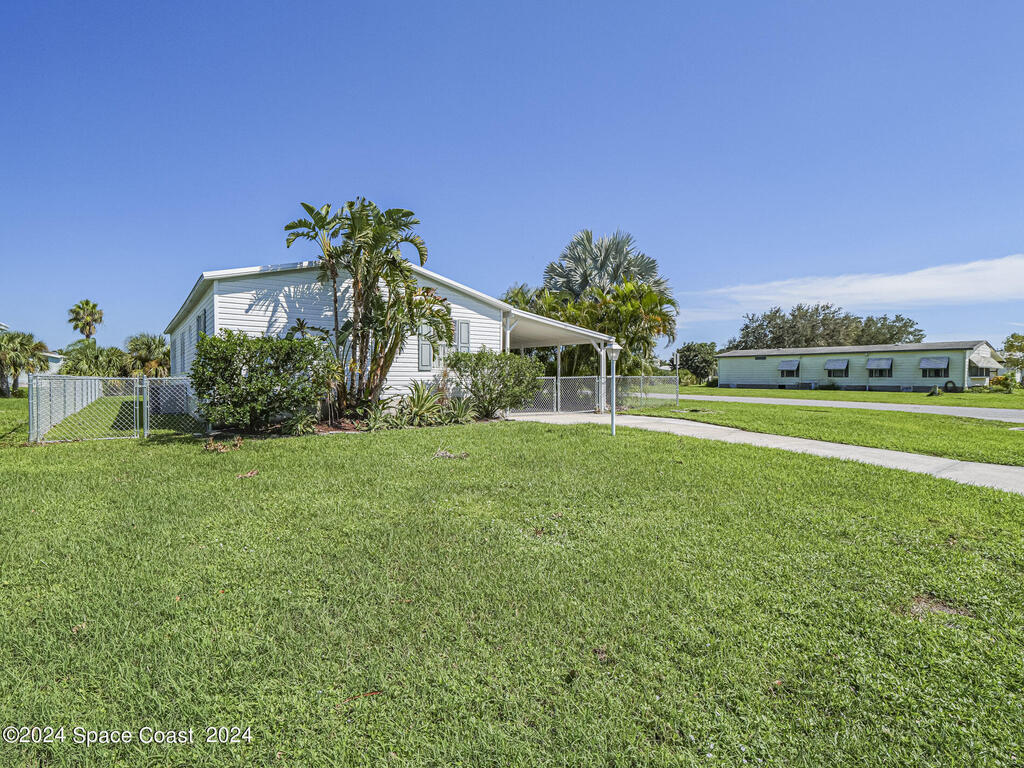 1145 Wren Circle, Barefoot Bay, FL 32976