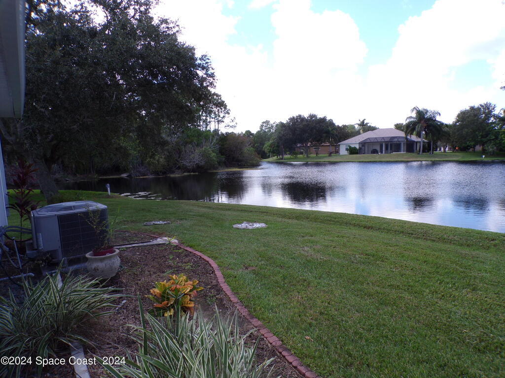 2461 Stratford Pointe Drive, West Melbourne, FL 32904