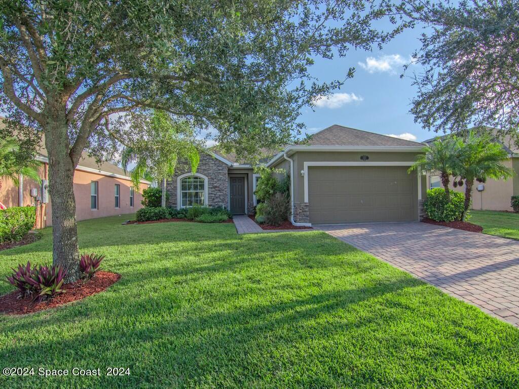 1281 Lexington Manor, Vero Beach, FL 32962