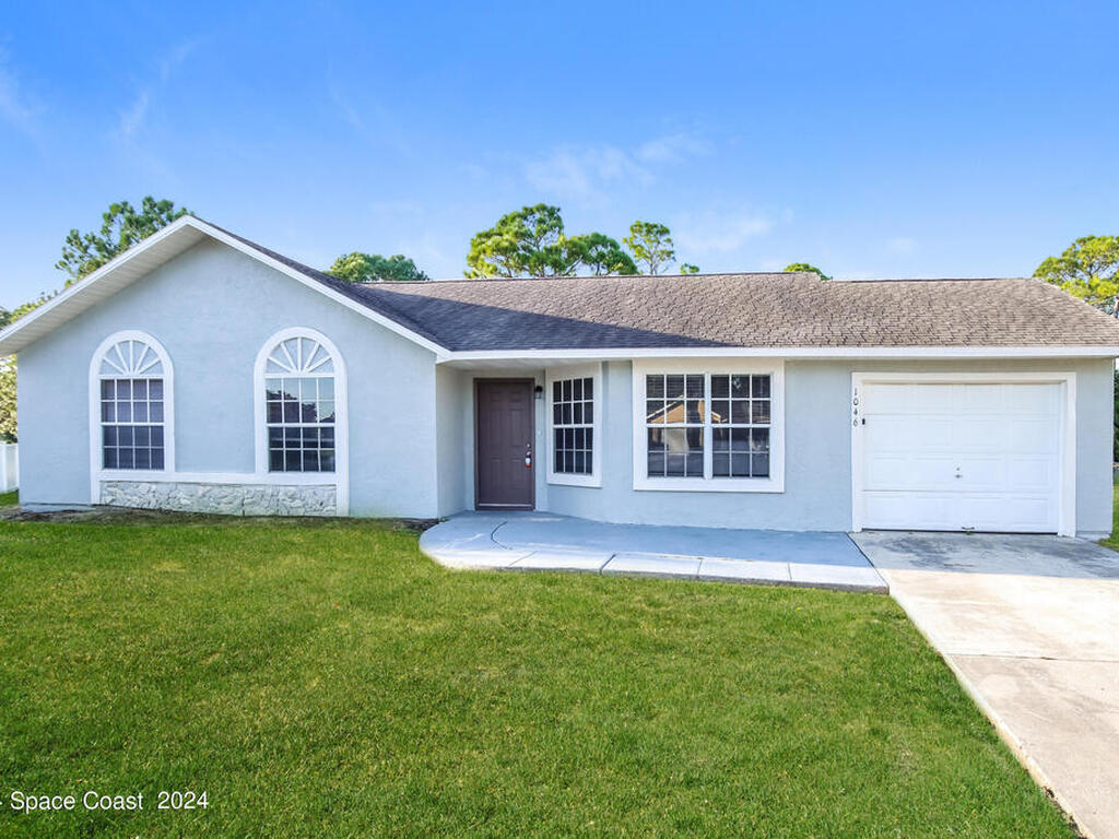 1046 Big Horn Circle, Palm Bay, FL 32907