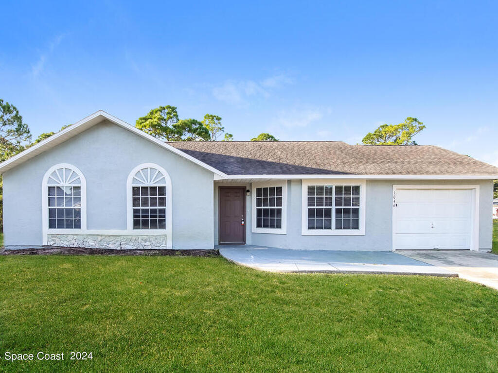 1046 Big Horn Circle, Palm Bay, FL 32907