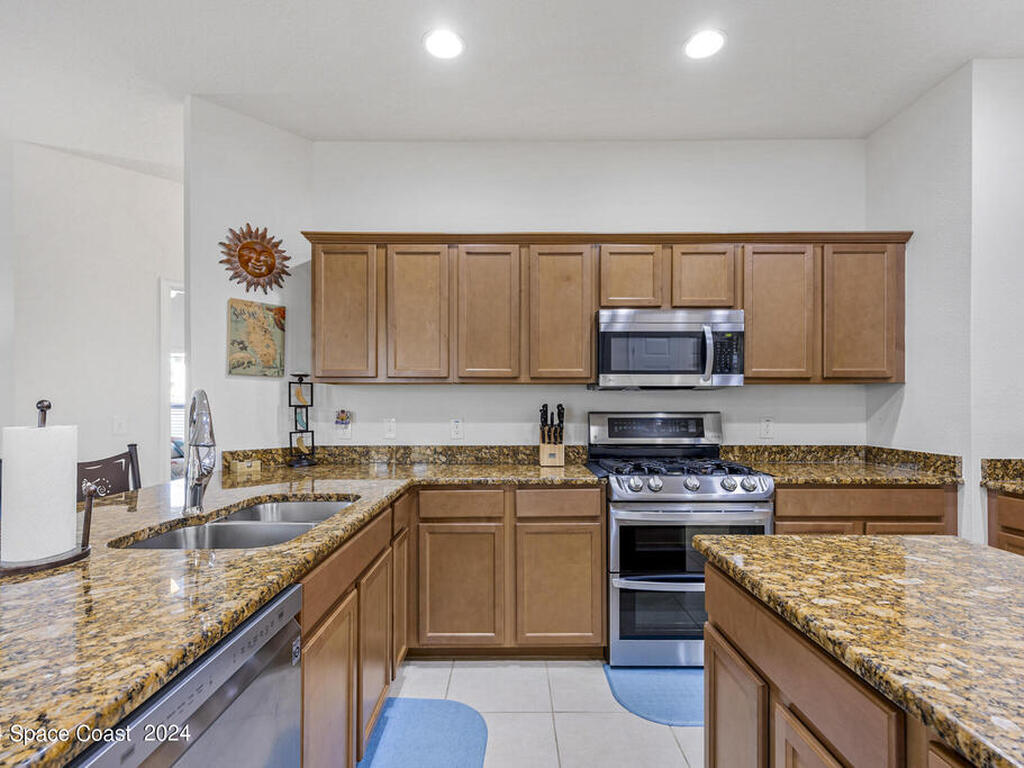 572 Glenbrook Circle, Rockledge, FL 32955