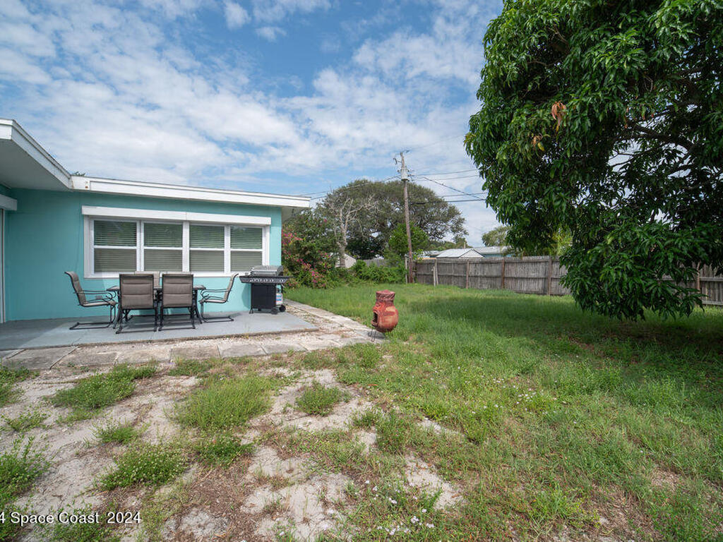 207 NE 1st Court, Satellite Beach, FL 32937